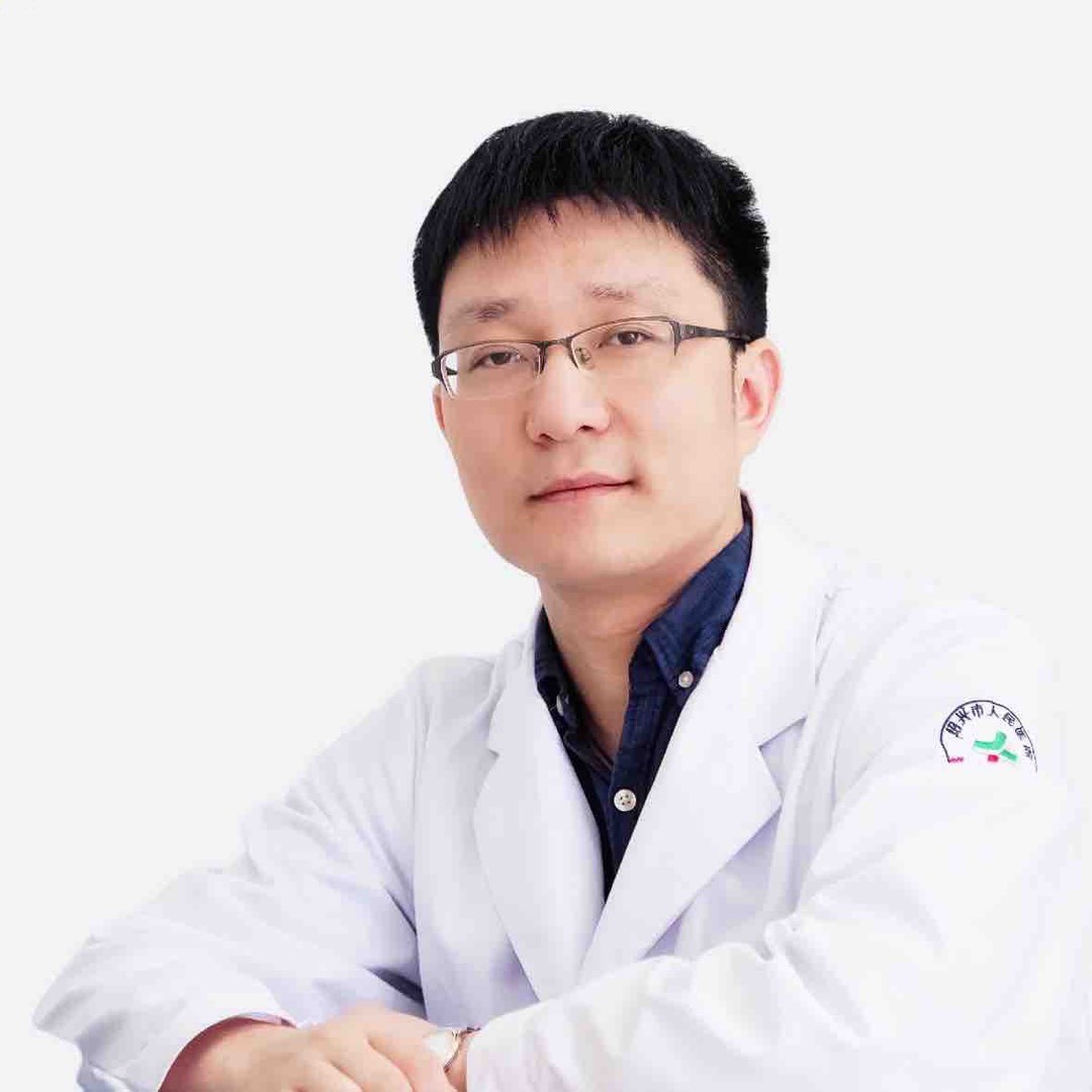 骨科何磊医生