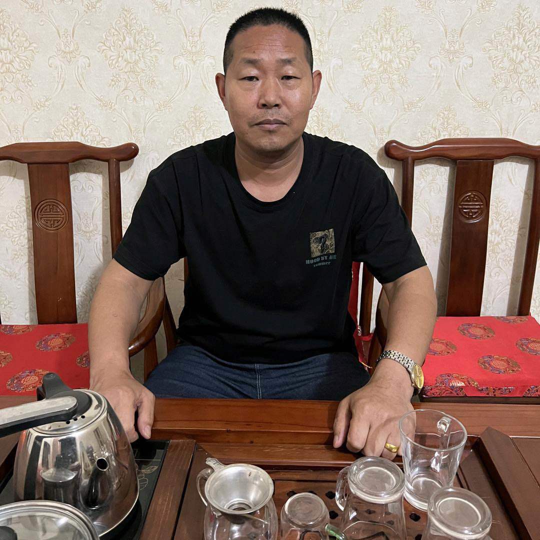 鲁山黑蛋哥