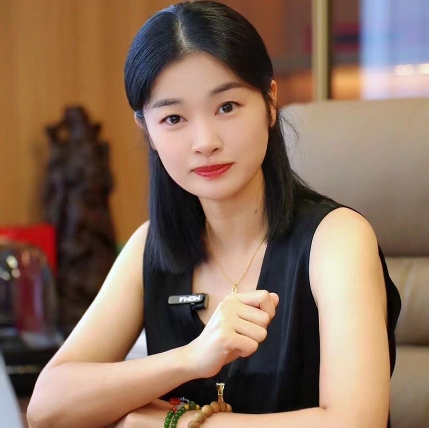 初诚小婉