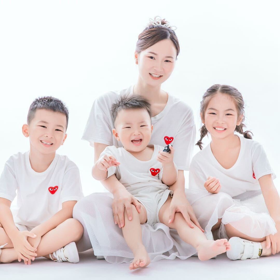 童童妈咪三娃妈