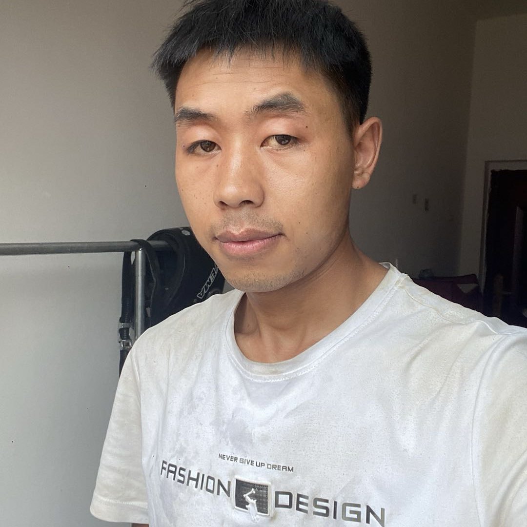 光棍小勇哥