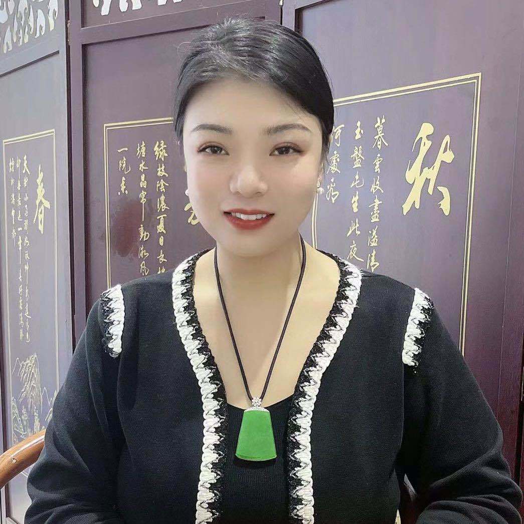 滚滚翡翠