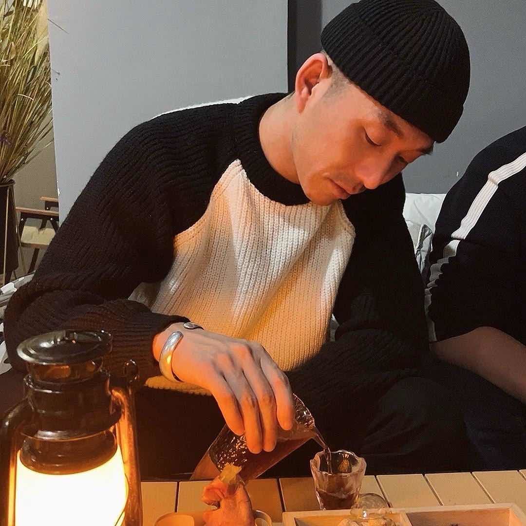 巴依来了