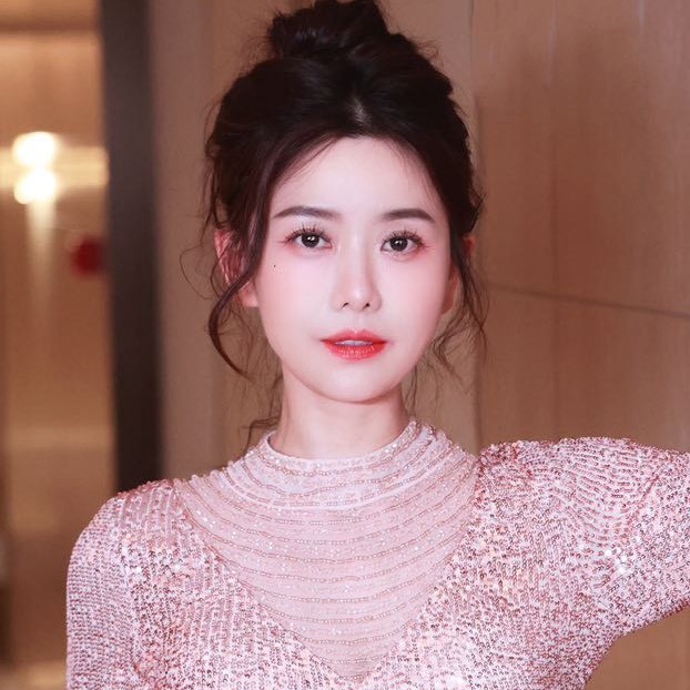 主持人yoyo蒋宏杰