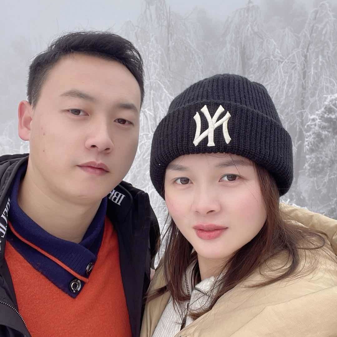 周哥周嫂夫妇