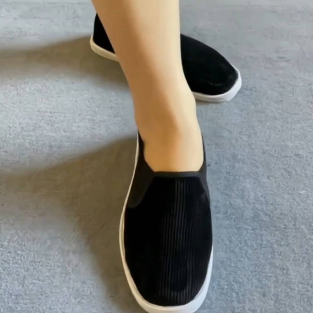 一双一双布鞋