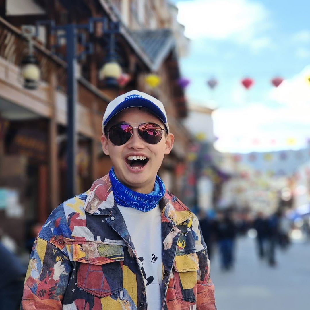 苏潇阳哈哈哈