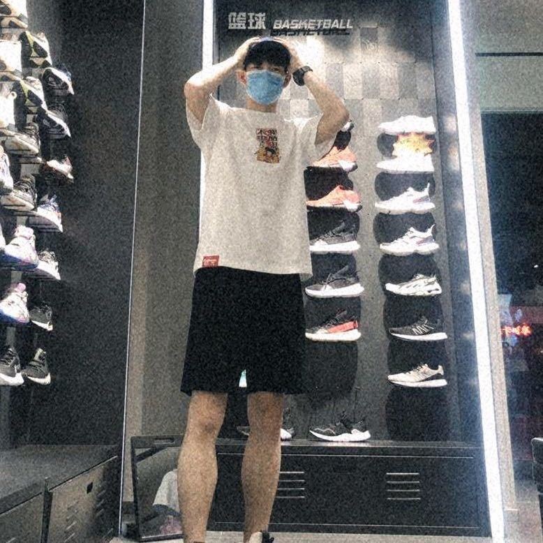 视频号时尚艺术排行榜第8名undefined,新榜指数884.4,新增作品数8,总推荐数36.8万+,平均推荐数46009.5,最高推荐数10万+