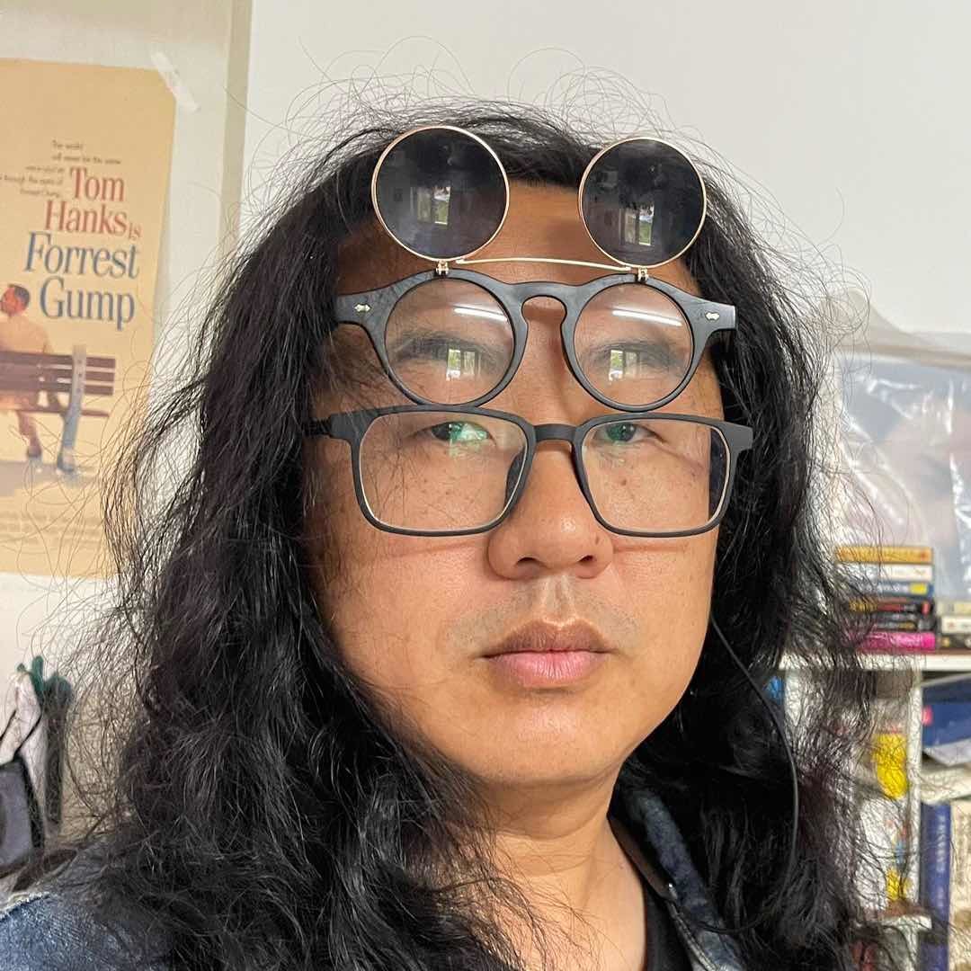 欧阳躺平
