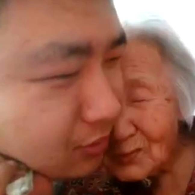 文哥和奶奶