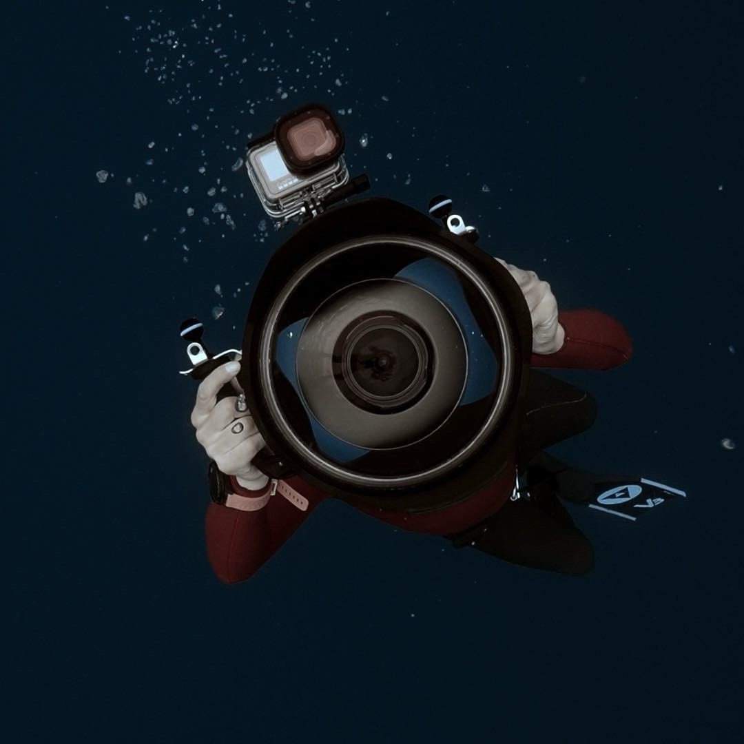 UncleEleven.T11DeepSea环球追鲸