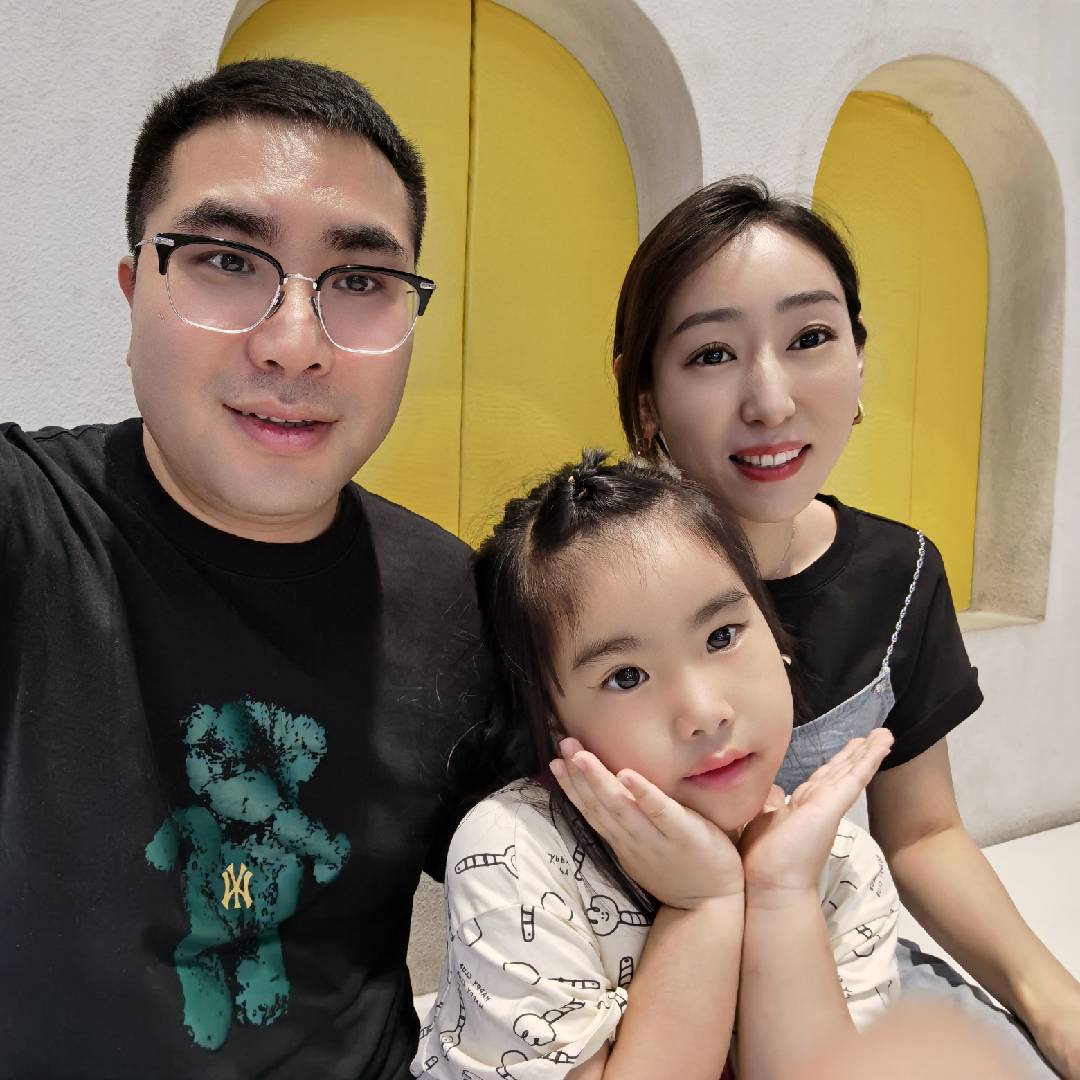 楠楠夫妇的幸福生活