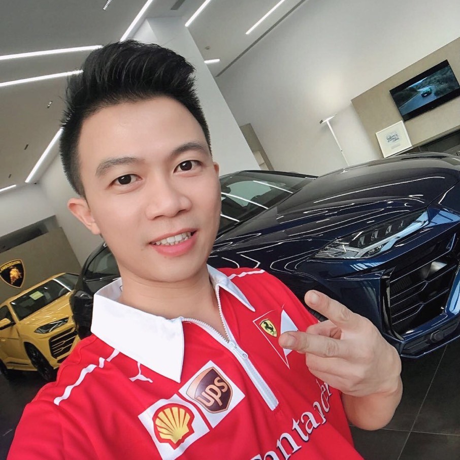 老胡在搞车
