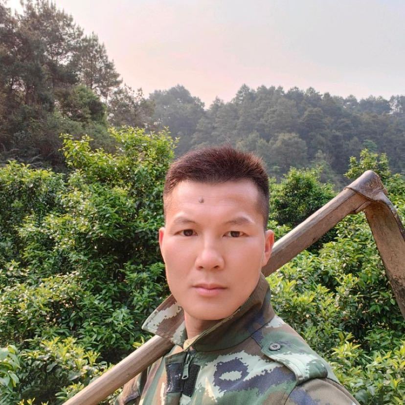班长啊泽