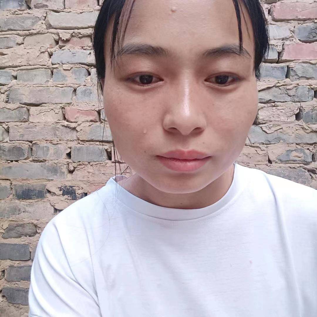 曼曼记录农村日常生活