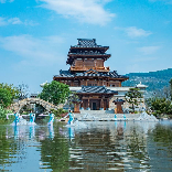 尼山鲁源村景区