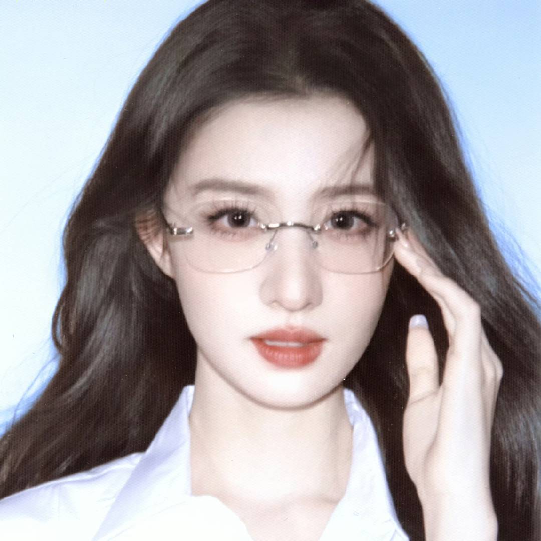 珊一珊小脸蛋