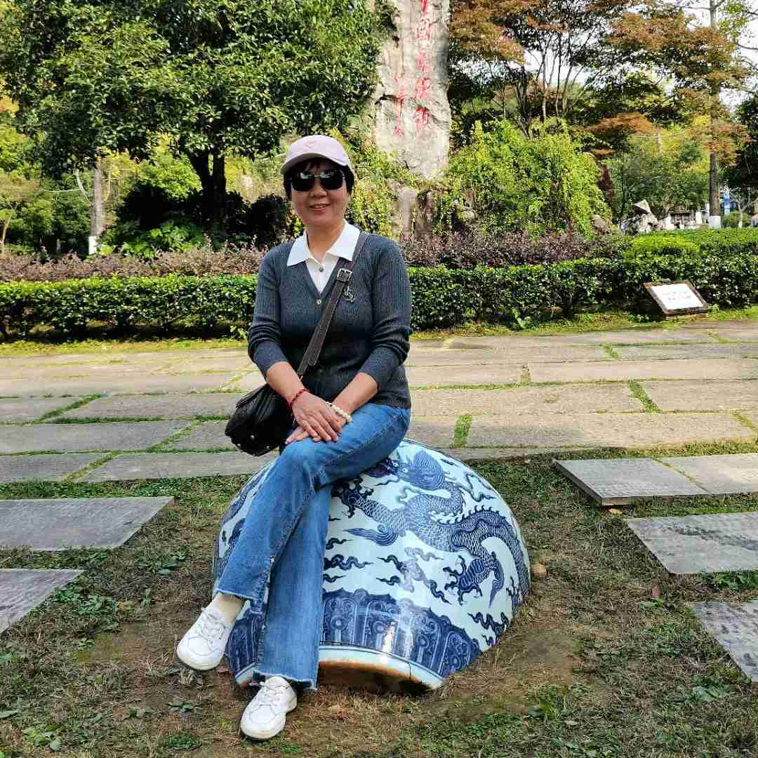春风杨柳8466