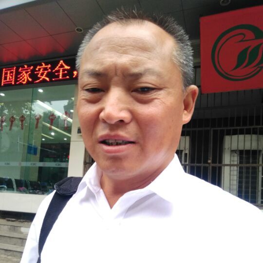 小六.哥