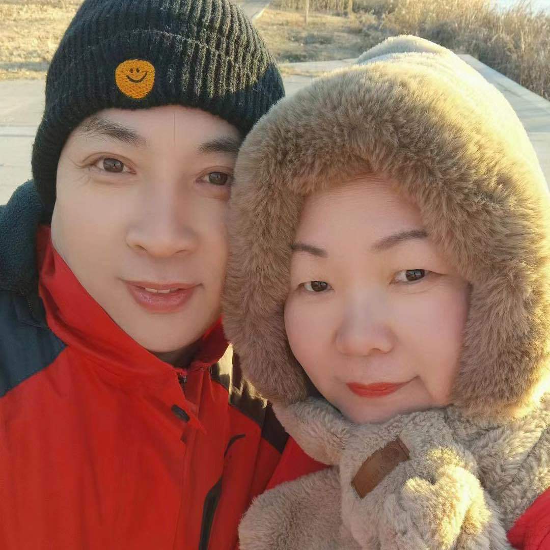 二哥夫妻在农村