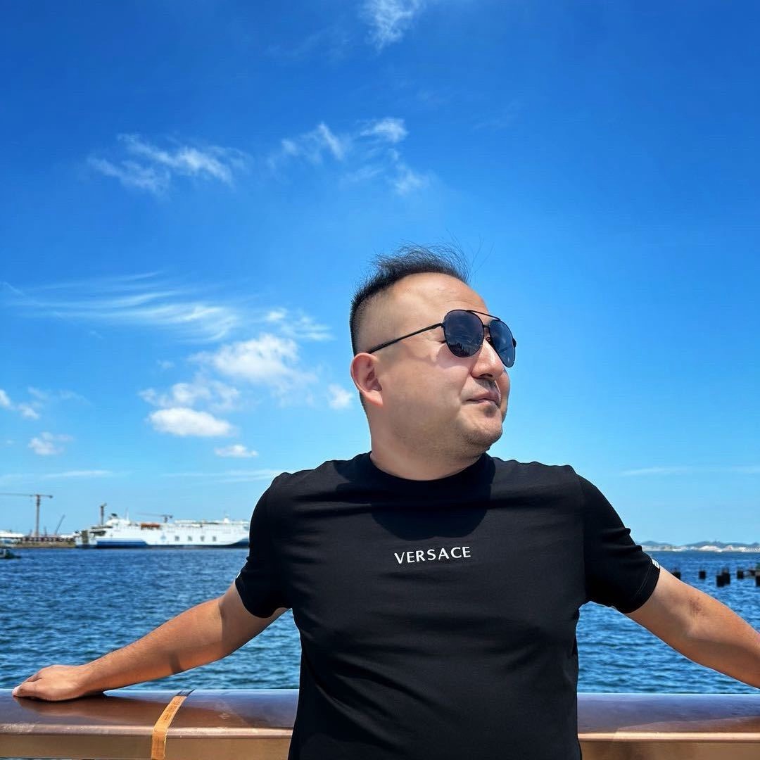 舟小九