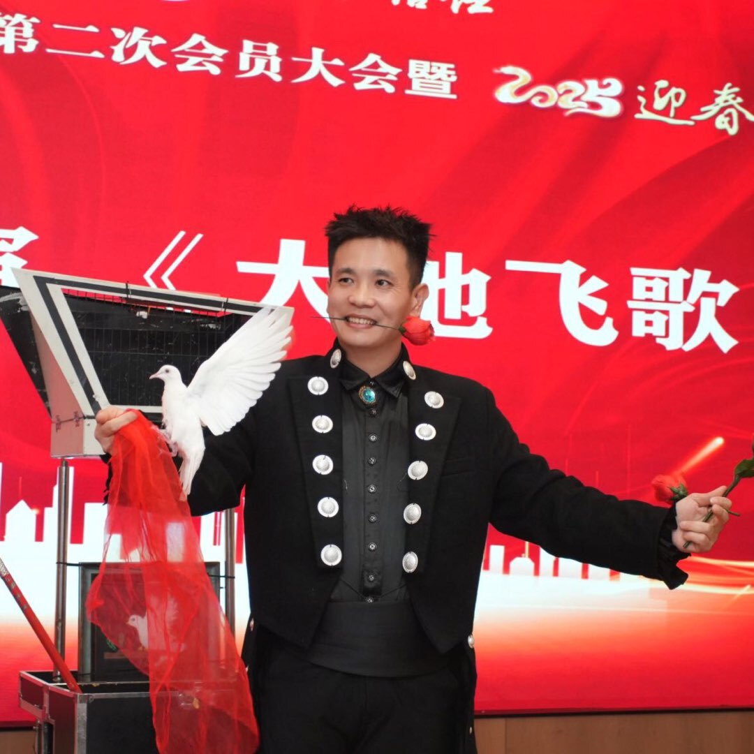 非遗打铁花锐哥
