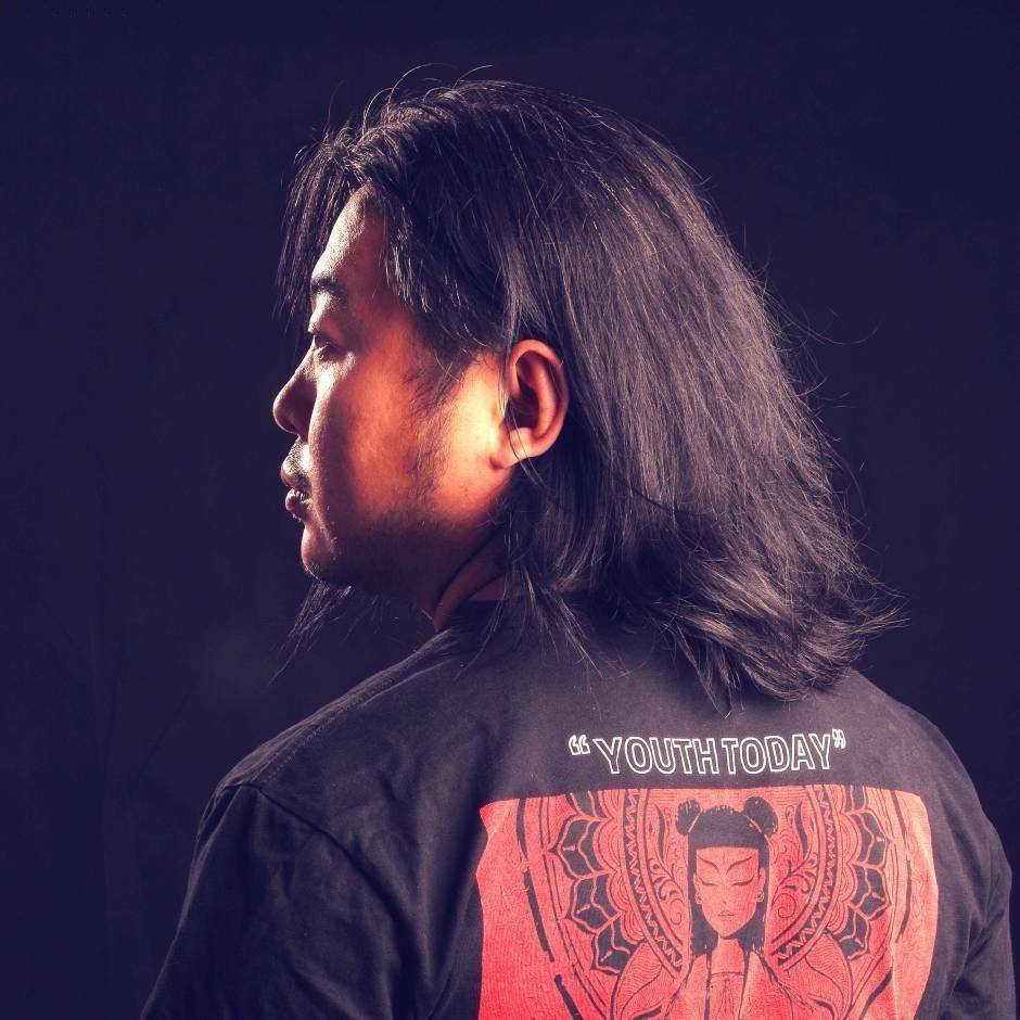 薛鹏玛尼情歌词曲作者