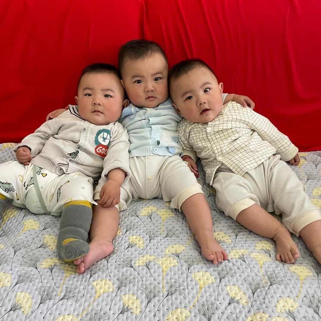 卢家三胞胎家庭生活