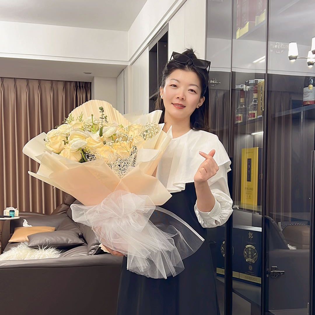 绵阳好车汇新阿姨