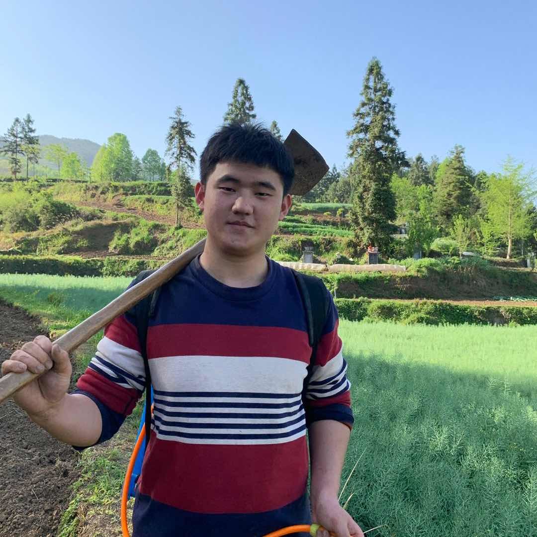 乔乔一家人.