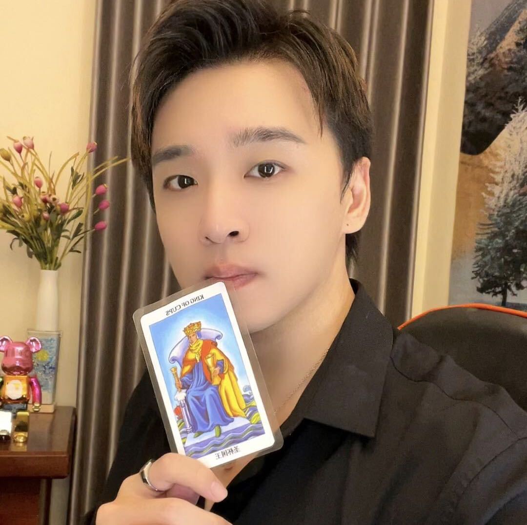齐梓君来了