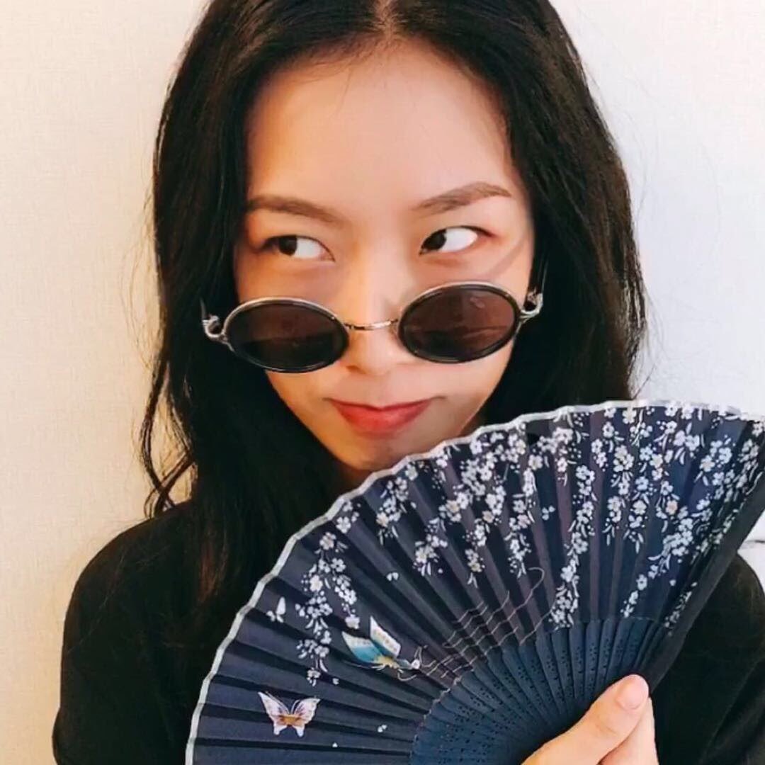 潇洒小姐中年少女版