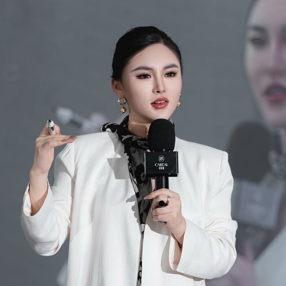 蔻莱雅王南兮