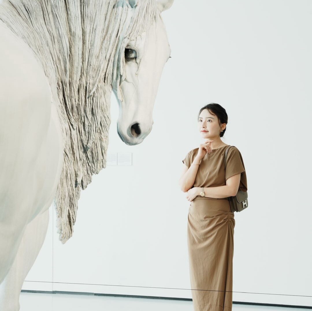 Elise妍儿-