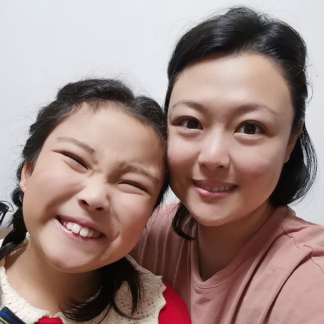炸毛姐妹和艮哥