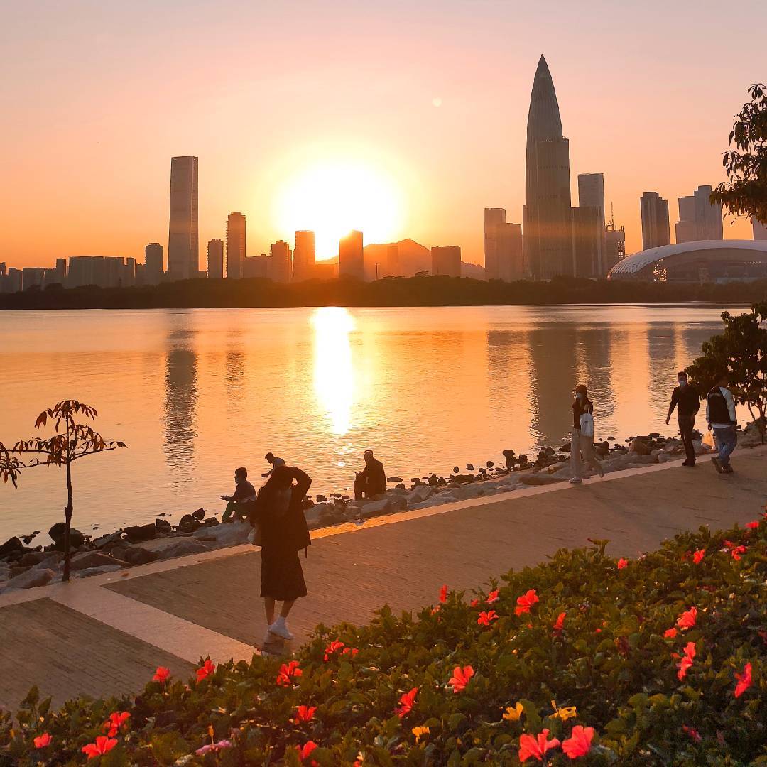 深圳玩不够-鹏城镜界