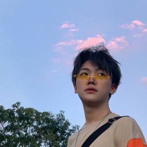 视频号搞笑排行榜第23名undefined,新榜指数878.0,新增作品数7,总推荐数13.4万+,平均推荐数19089.1,最高推荐数39329