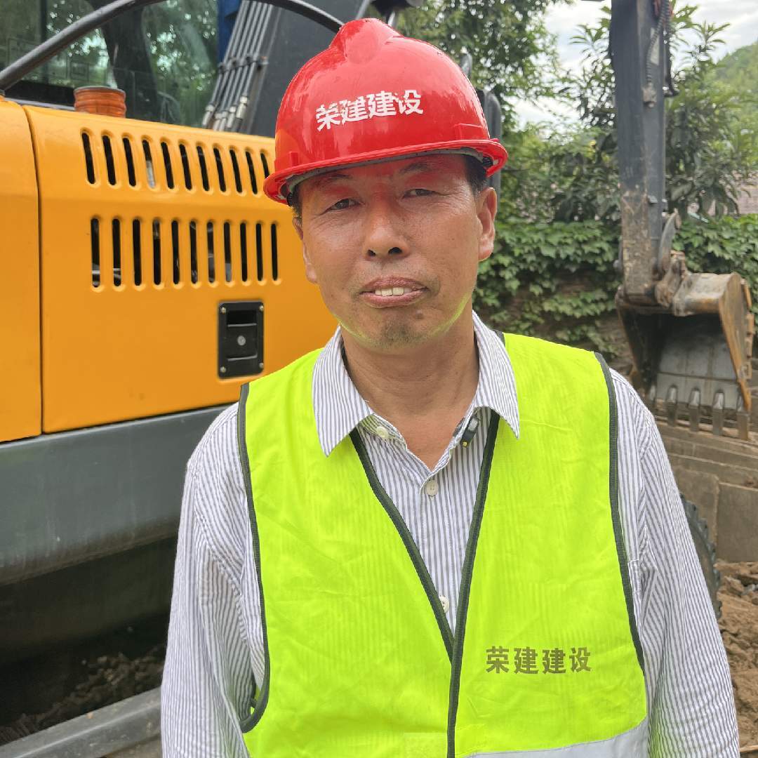 荣建建设-周工