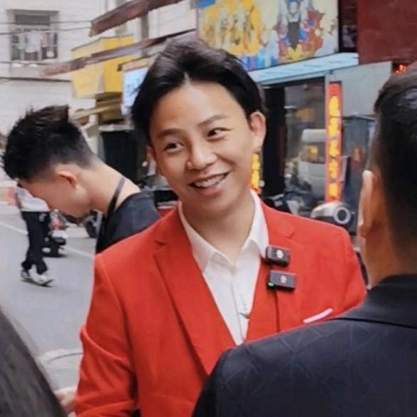 卧龙商业咨询