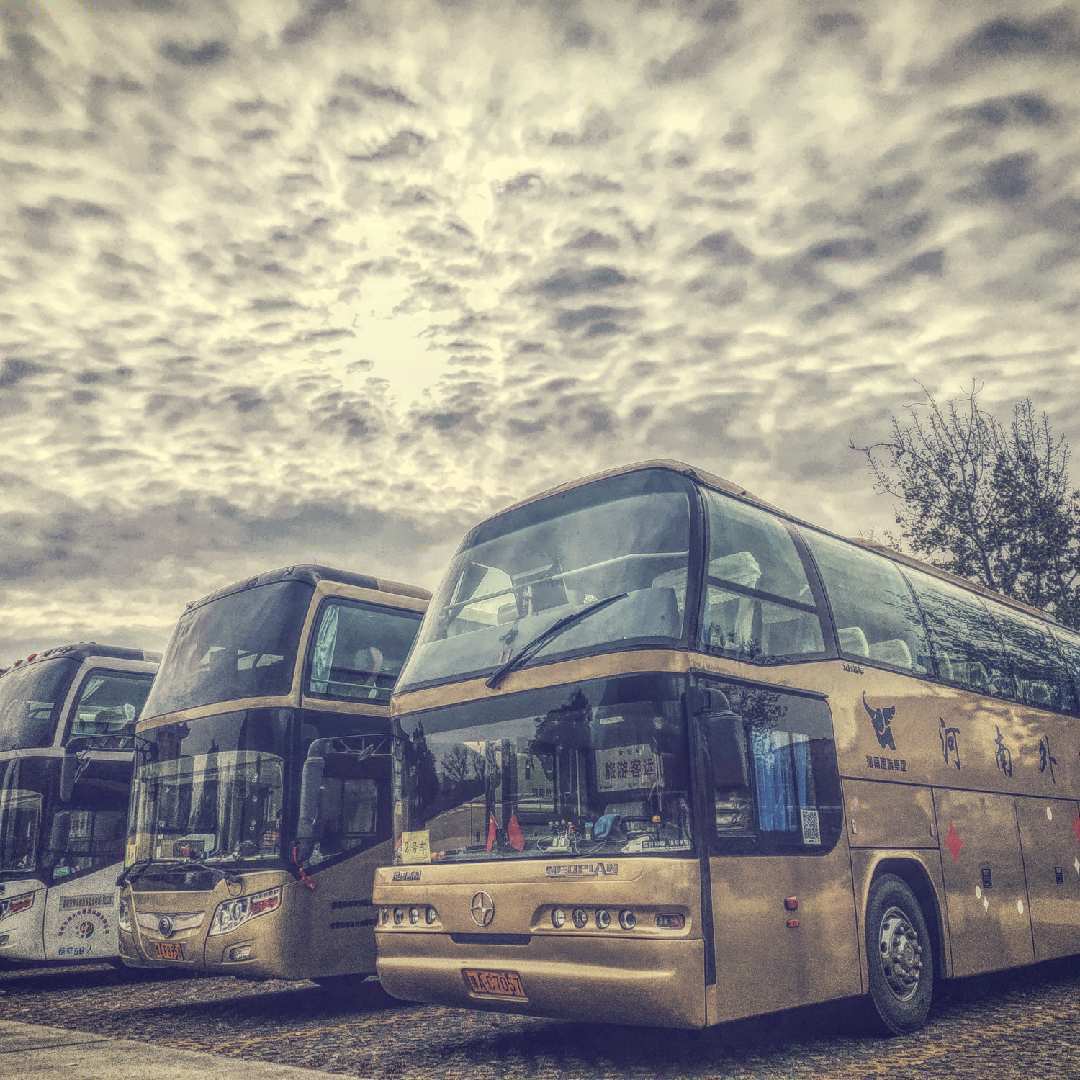 登封大巴车楠哥