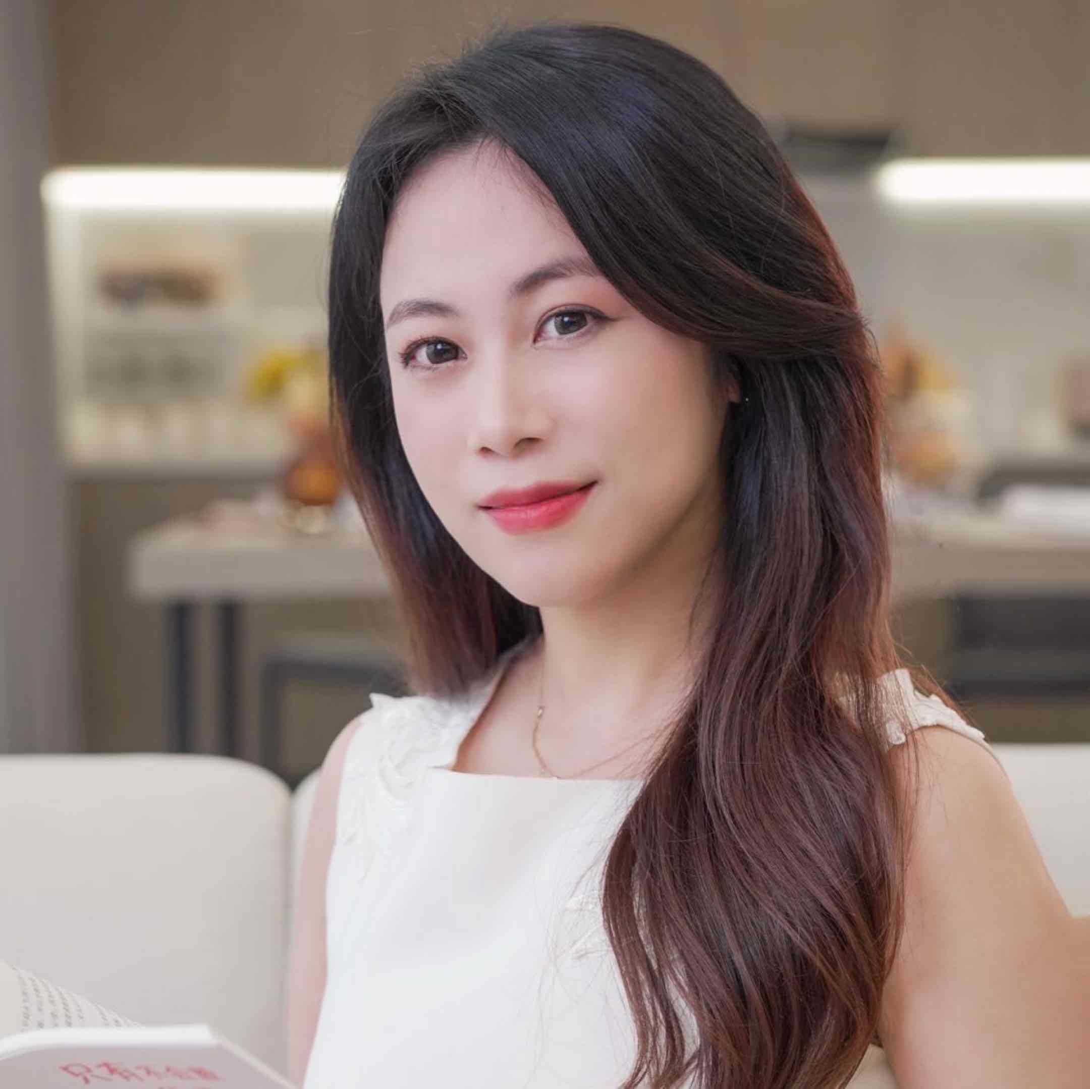 辣妈艾小鑫