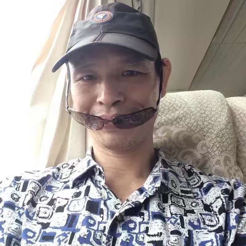 剪辑春风一笑开