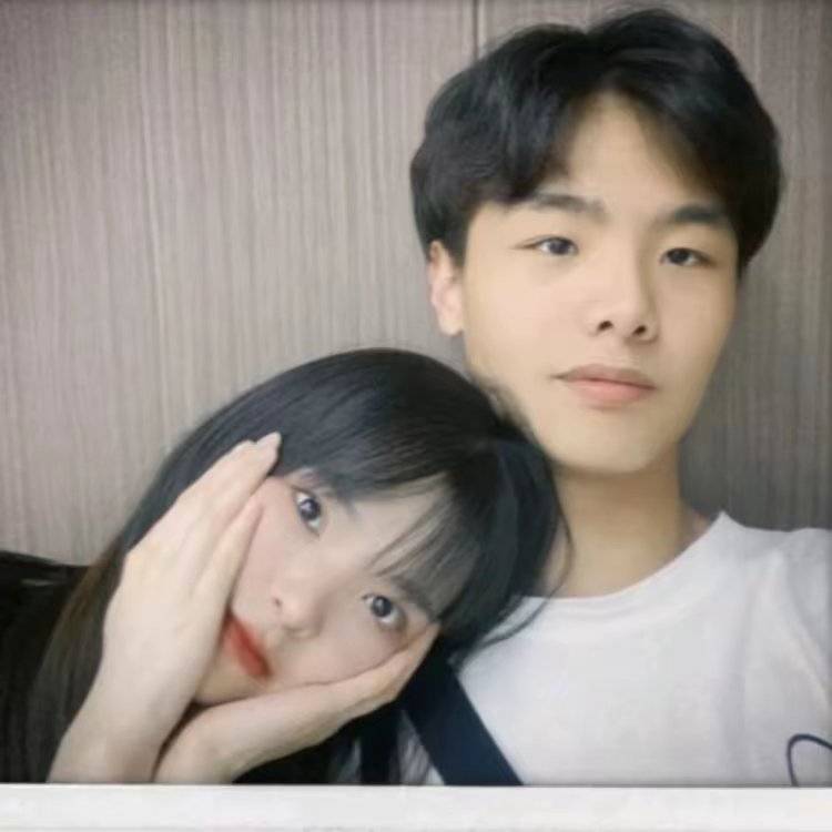 小苏爱月月