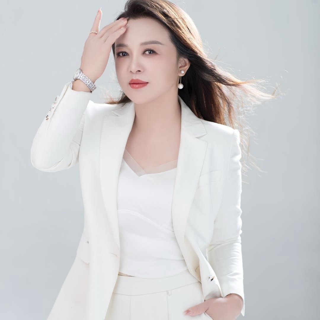 暖阳晓燕