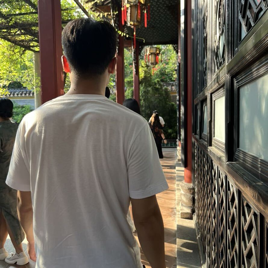 老吴与车