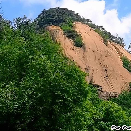 爱爬山摄影的柏霖