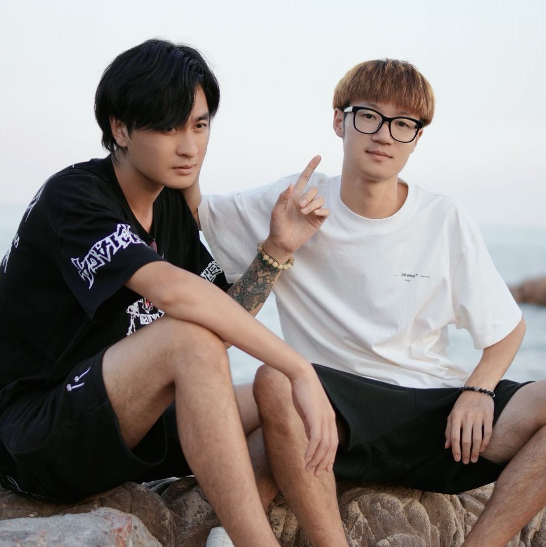 小歪很拽