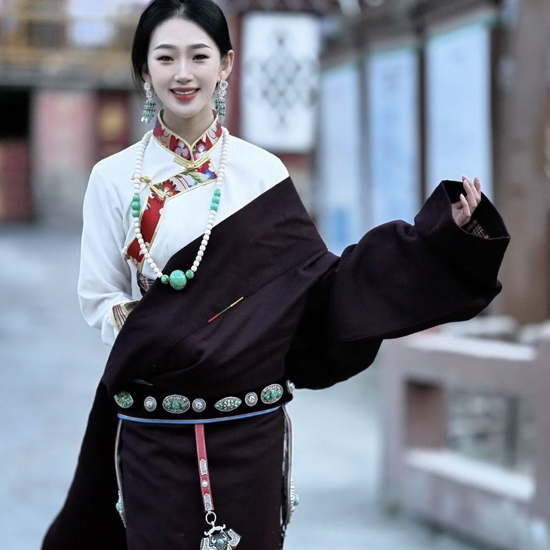 金初丽丽