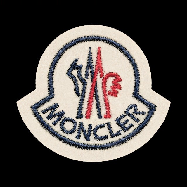 Moncler盟可睐