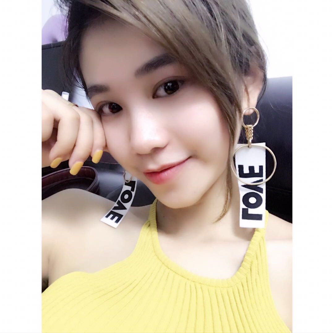 AA  小静??V.v 3752